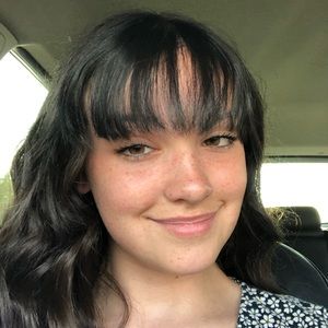 Meet your Posher, Jaclyn